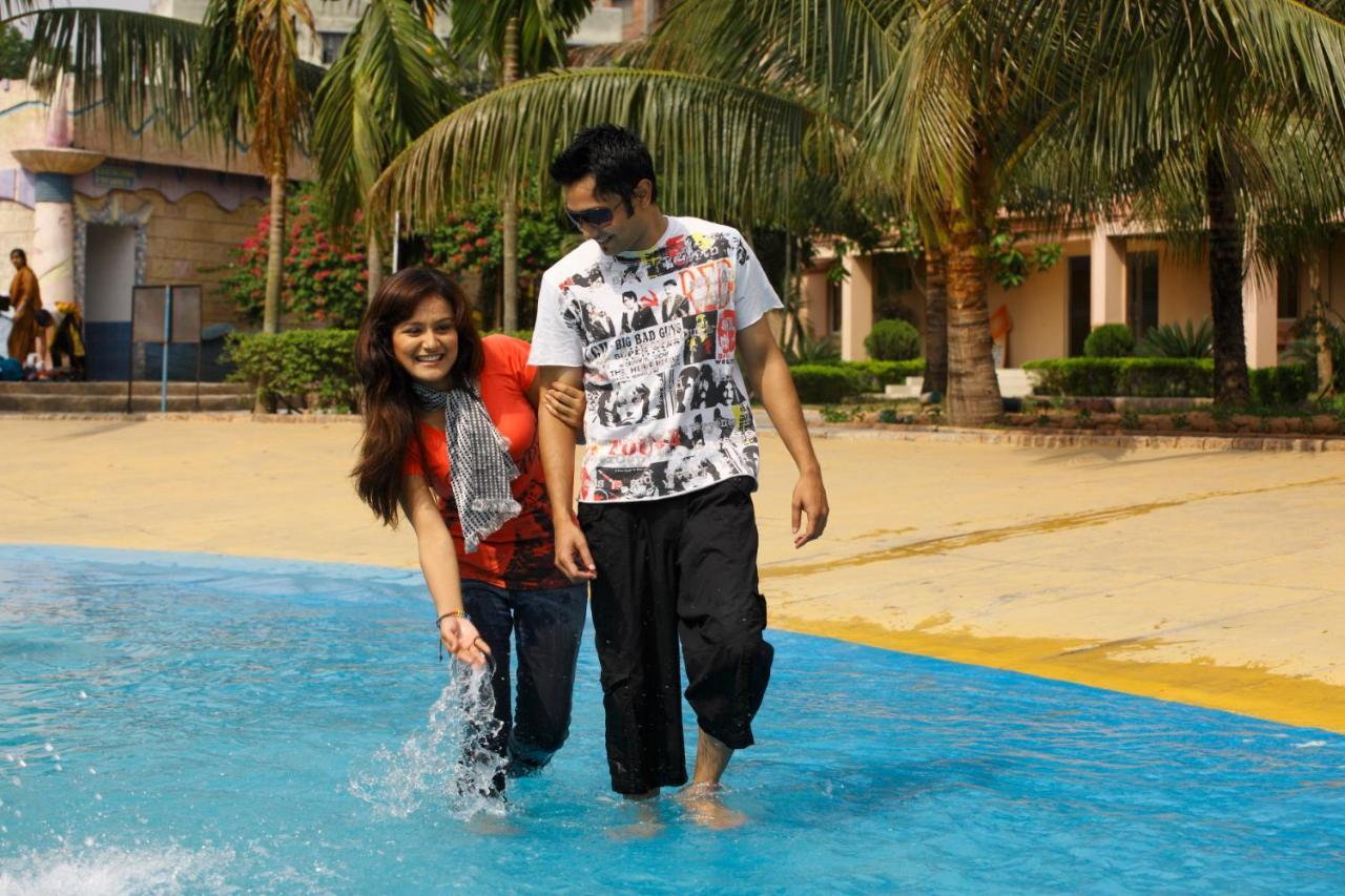 Resort Atlantis Dhaka Luaran gambar